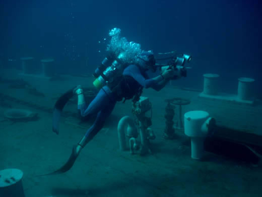 Dive HMAS Brisbane - Her Story Image Gallery  Clint once again